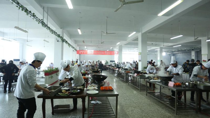 餐饮供应链代理售后服务标准：保障食品安全的关键一环**